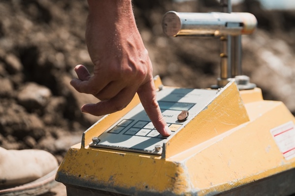 How Land Surveying Prevents Costly Construction Mistakes